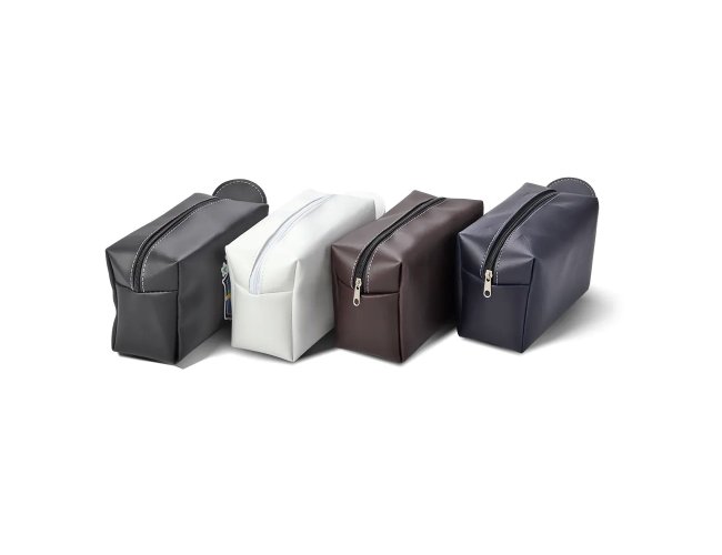 Necessaire de Couro Sinttico