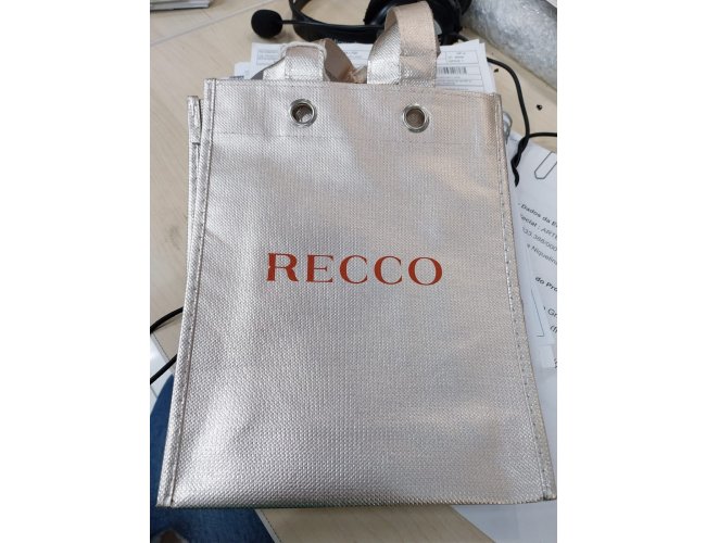 sacola confeccionada em nylon 600