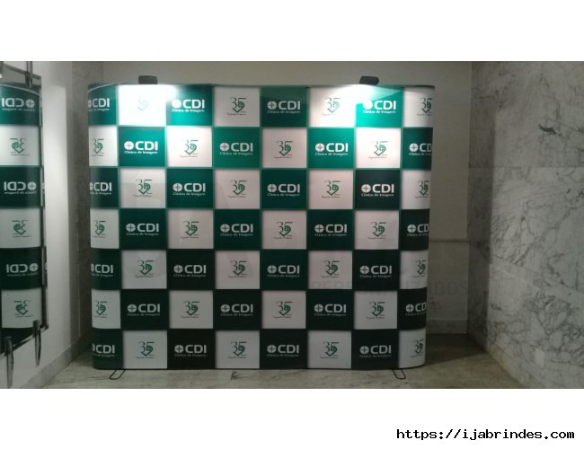 BACKDROP PANTOGRFICO