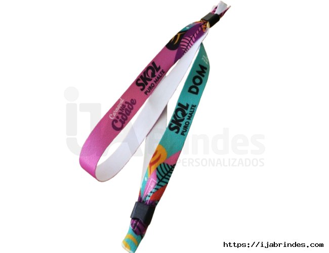 Pulseira de tecido
