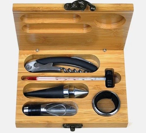 Kit Para Vinho Com Estojo Em Bambu