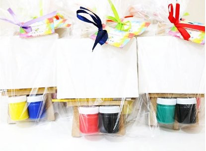 Lembrancinha para Pintar com Cavalete, Tintas e Pincel