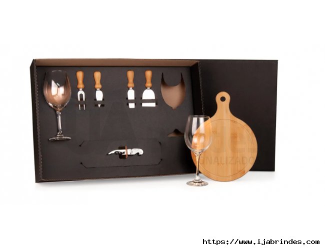 Kit Queijo E Vinho Com Tbua Redonda