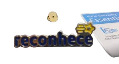 Pin Metlico
