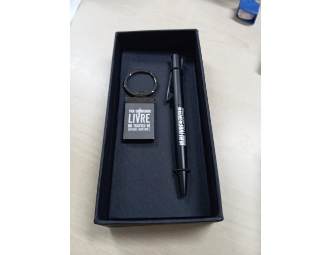 Caixa r�gida para chaveiro